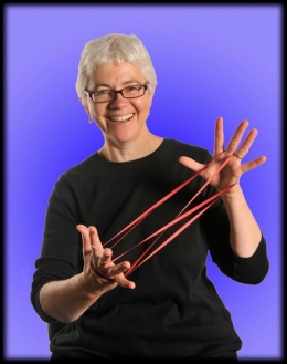 Dr Dinah Eastop MA FIIC FHEA